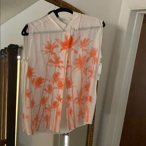 Equipment sleeveless brand new size M